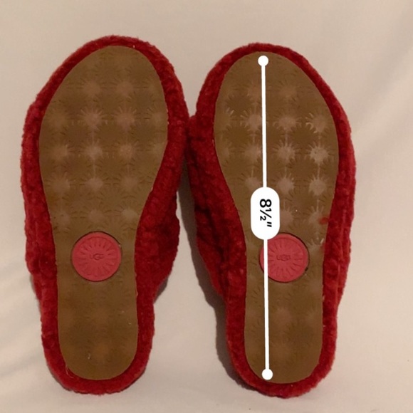 UGG Women's Fluffy Slippers Slides Ribbon Red sz 6 - Picture 8 of 8